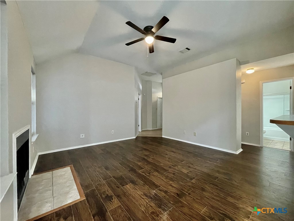 1933 Lisa Lane , San Marcos, TX, 78666 | 581073 | Realty Texas LLC