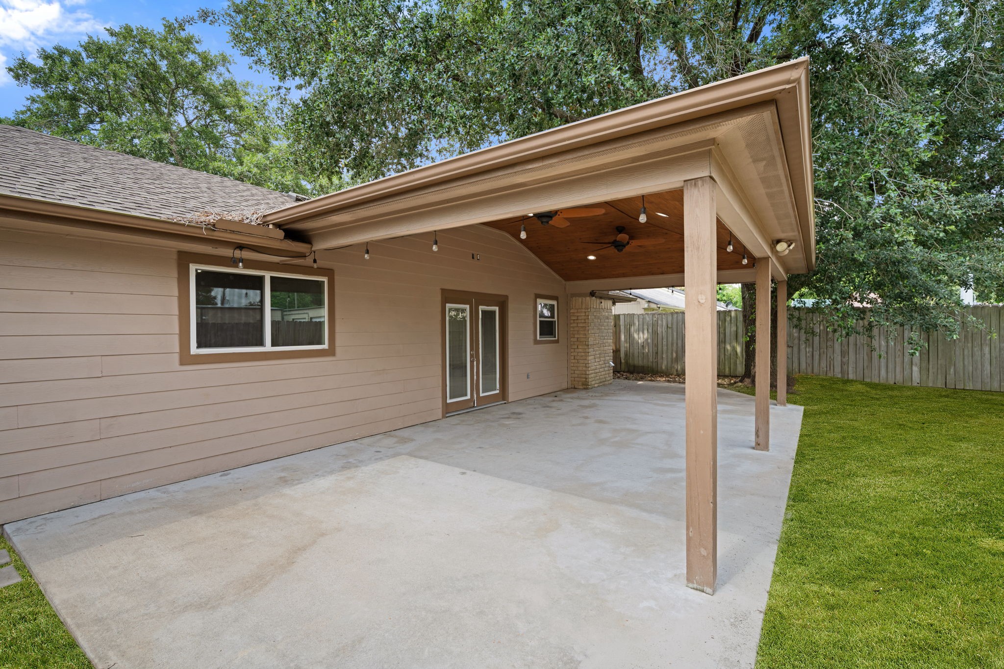 13834 Fleur De Lis Boulevard , Cypress, TX, 77429 | 95240551 | Realty Texas LLC