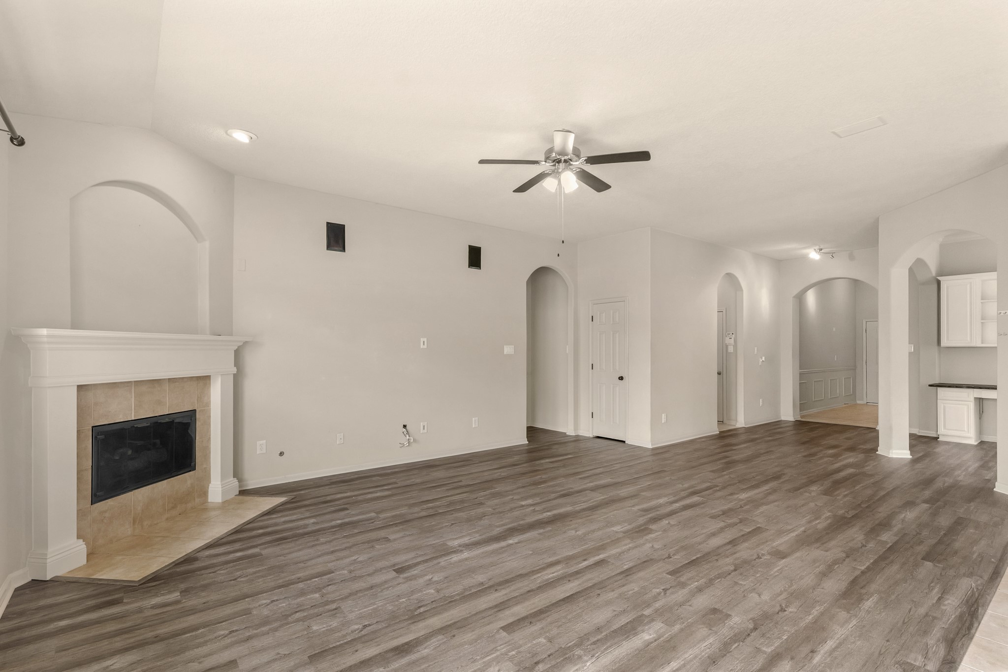 12906 Leafy Shores Drive , Houston, TX, 77044 | 95605117 | Realty Texas LLC