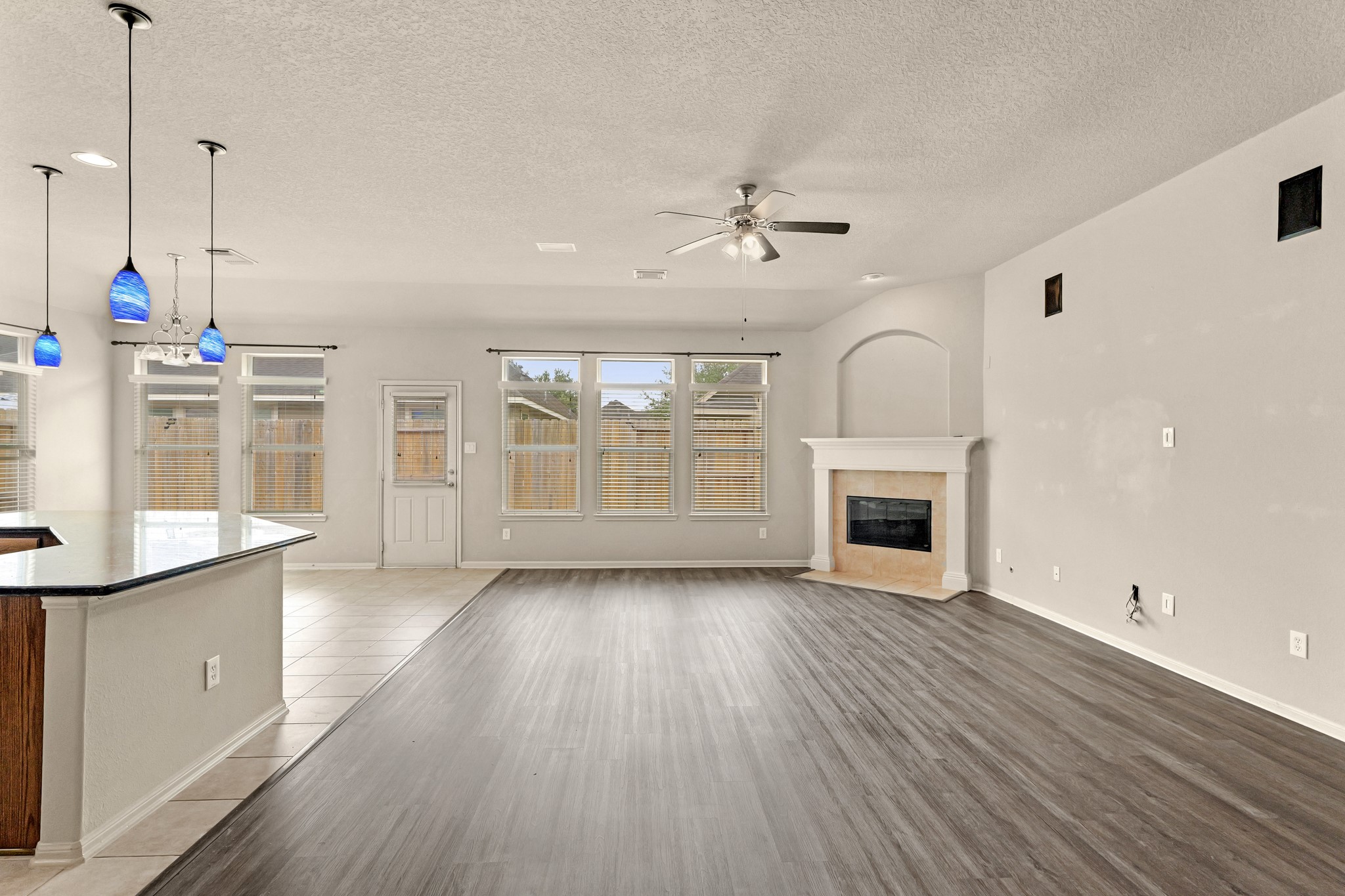 12906 Leafy Shores Drive , Houston, TX, 77044 | 95605117 | Realty Texas LLC