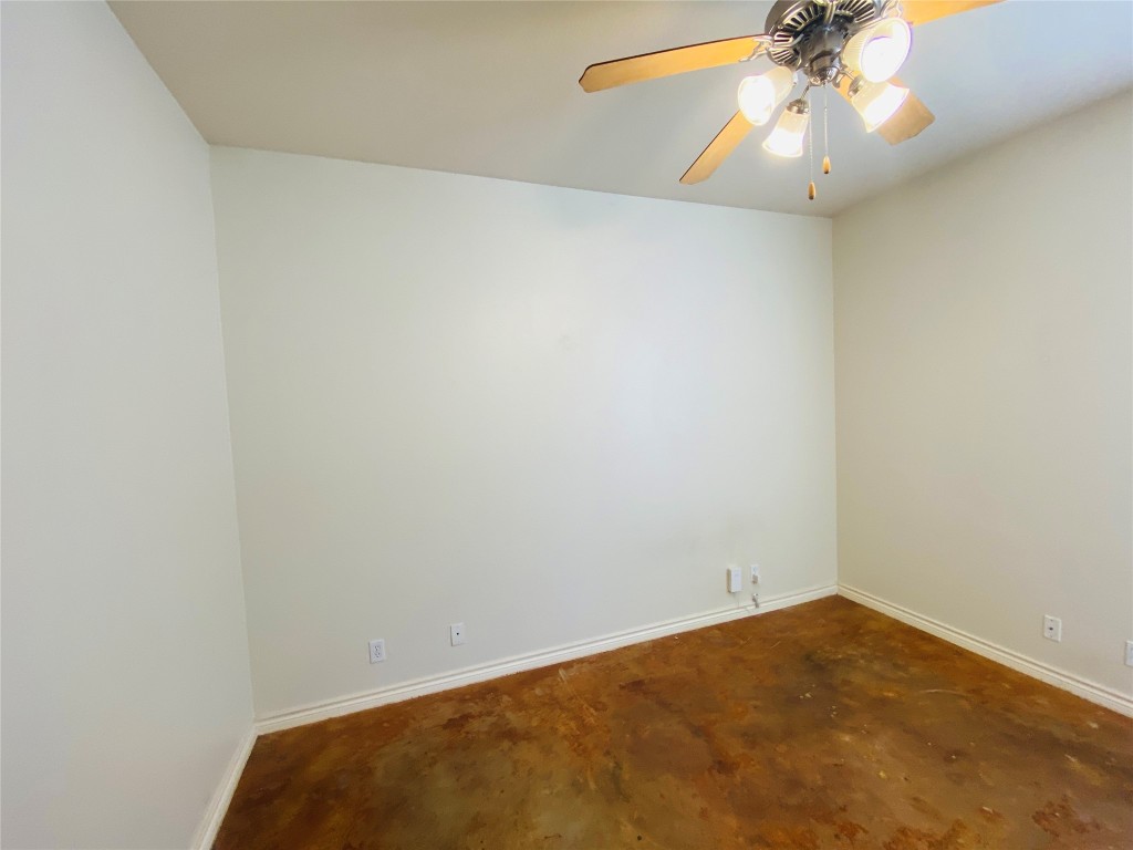 504 W North Loop Boulevard B , Austin, TX, 78751 | 6410948 | Realty Texas LLC
