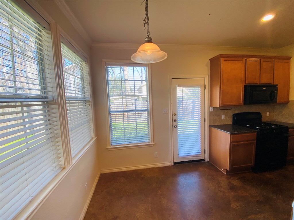 504 W North Loop Boulevard B , Austin, TX, 78751 | 6410948 | Realty Texas LLC