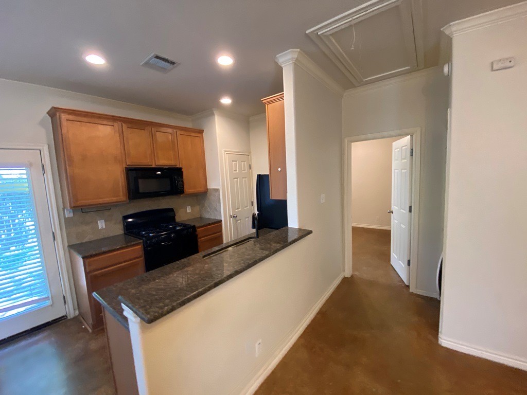 504 W North Loop Boulevard B , Austin, TX, 78751 | 6410948 | Realty Texas LLC