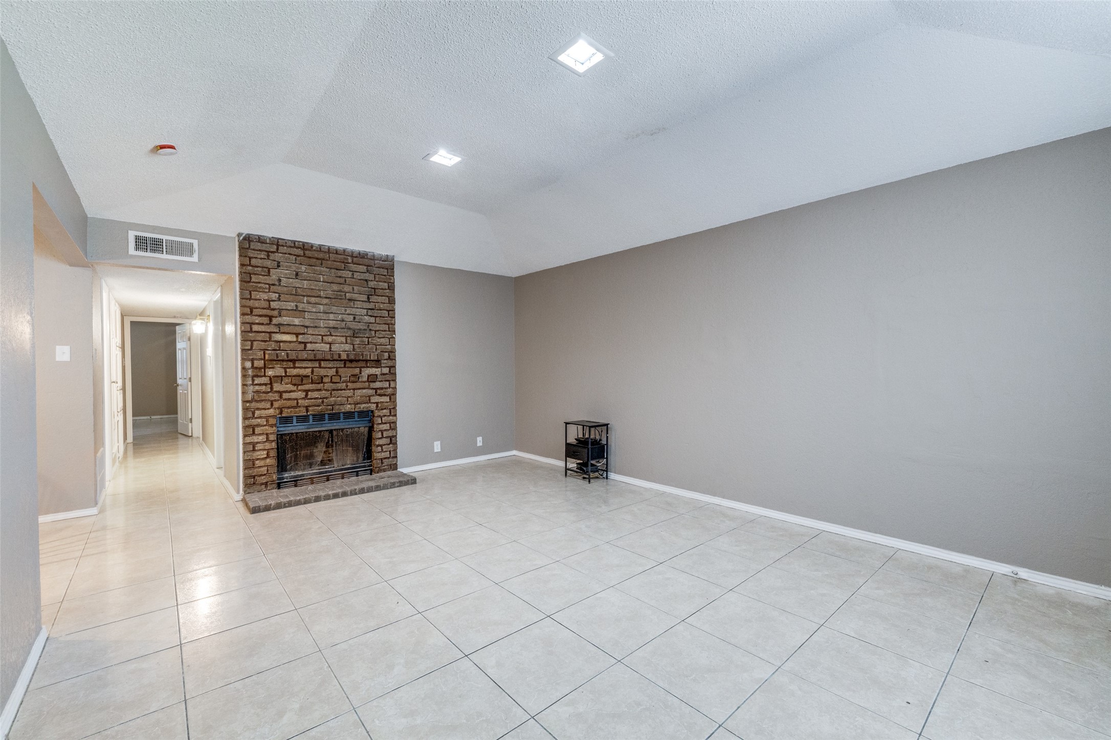 6717 Westcreek Drive , Fort Worth, TX, 76133 | 20942528 | Realty Texas LLC