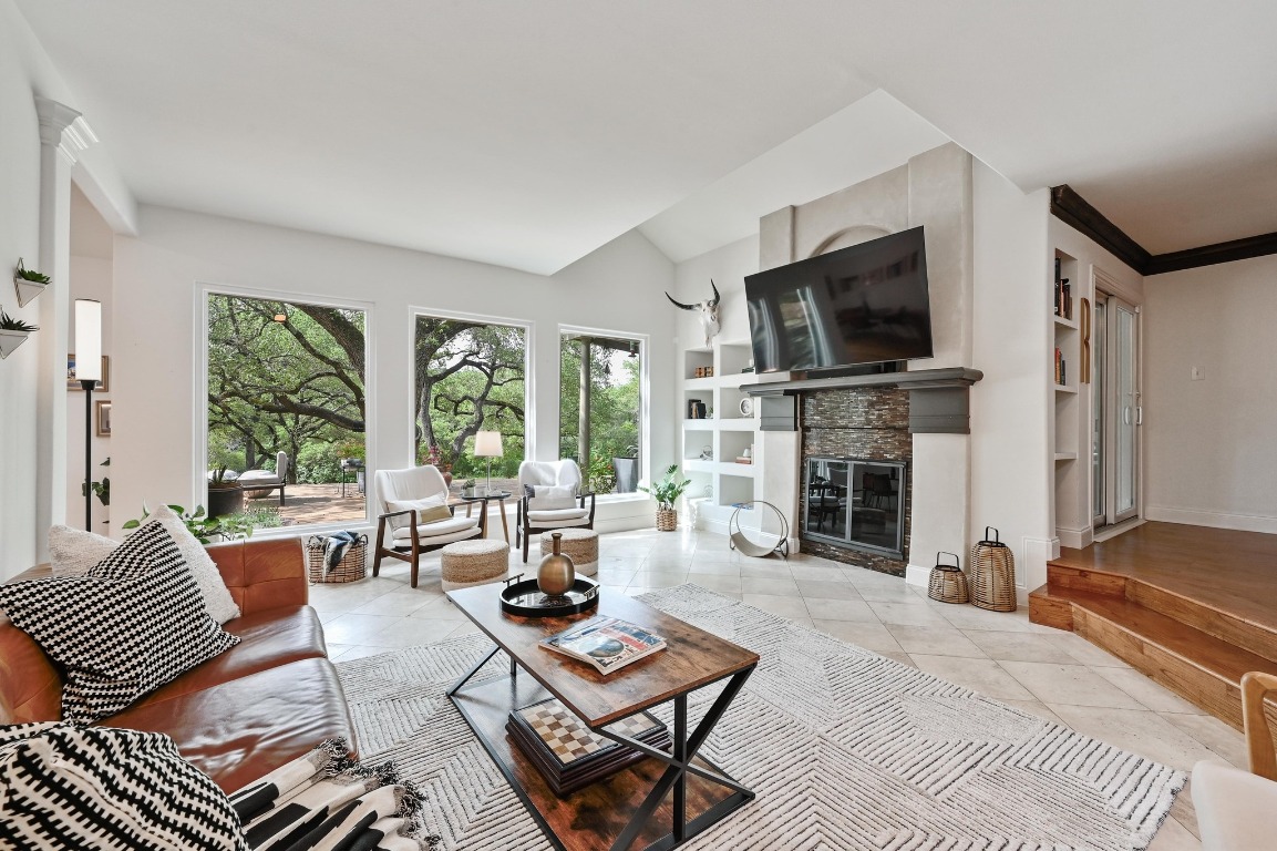 6305 Five Acre Wood Street , Austin, TX, 78746 | 4958867 | Realty Texas LLC