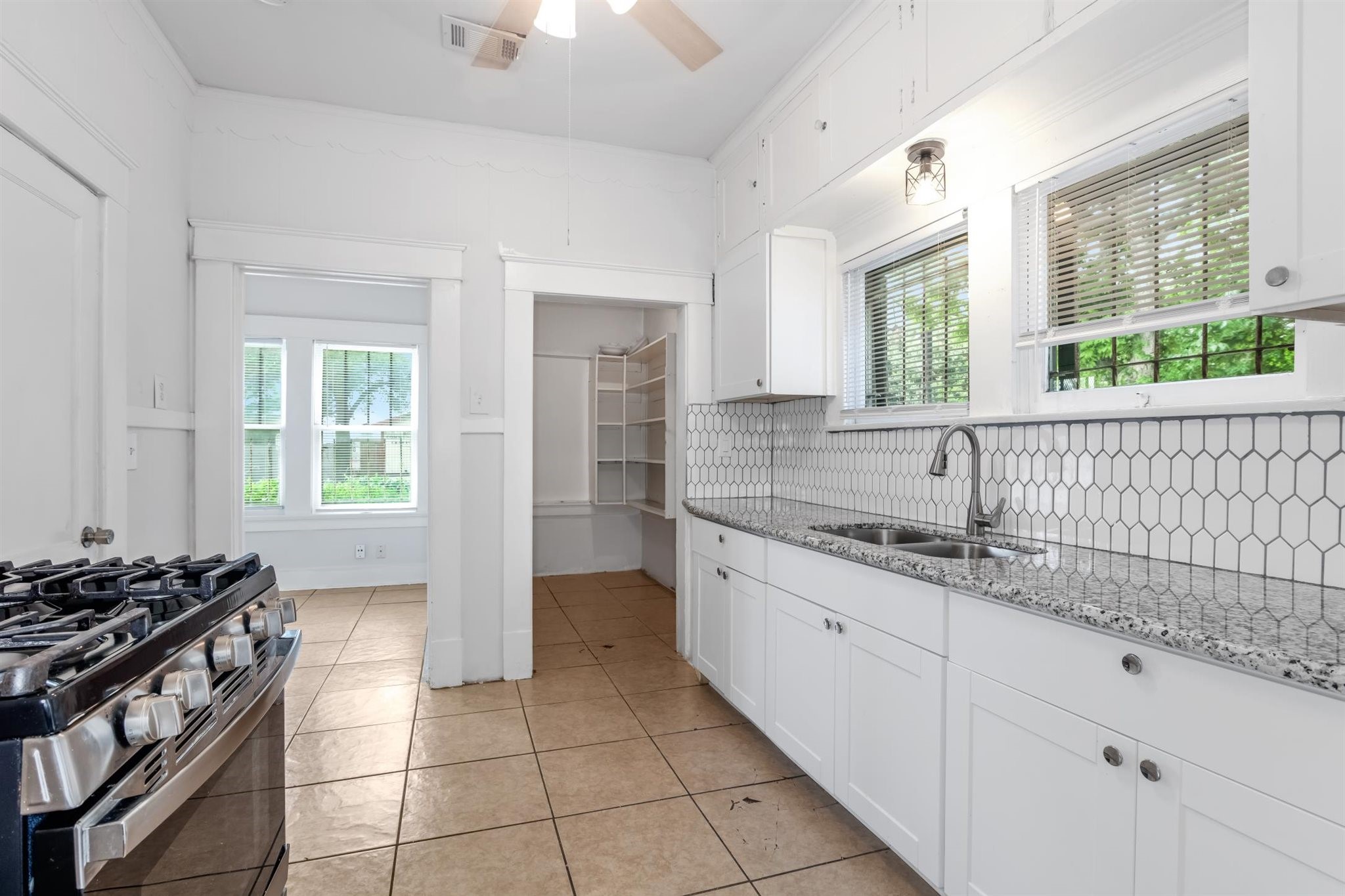 1601 Holman Street , Houston, TX, 77004 | 42992388 | Realty Texas LLC