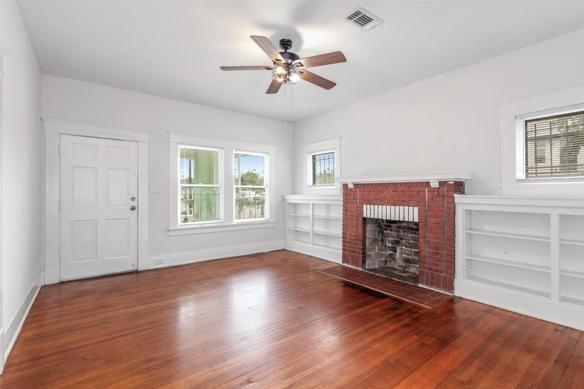 1601 Holman Street , Houston, TX, 77004 | 42992388 | Realty Texas LLC