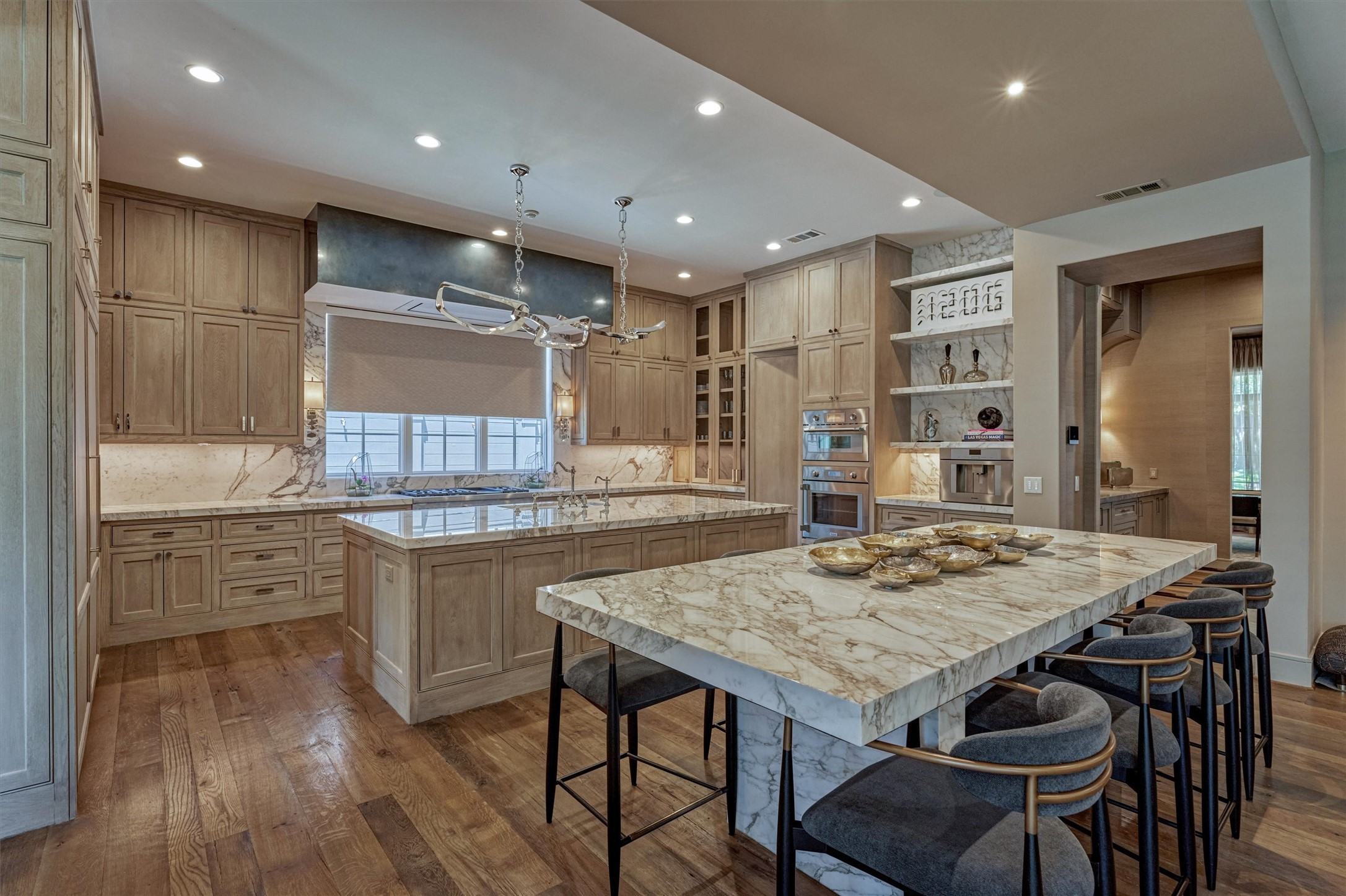 3637 Meadow Lake Lane , Houston, TX, 77027 | 67581125 | Realty Texas LLC