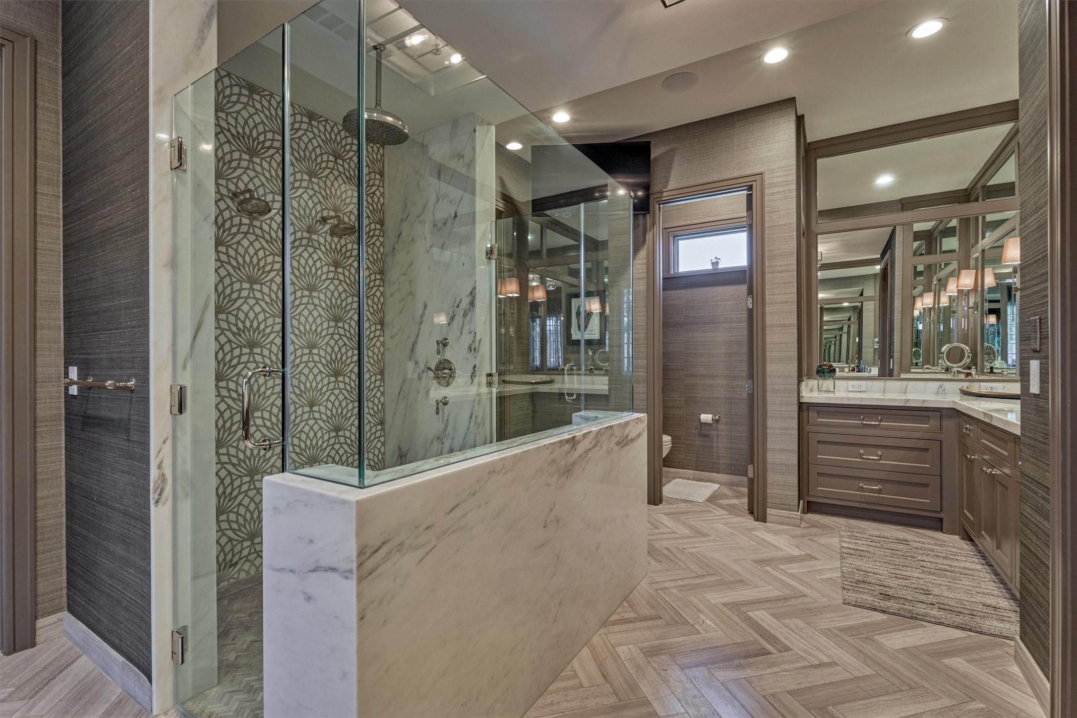 3637 Meadow Lake Lane , Houston, TX, 77027 | 67581125 | Realty Texas LLC