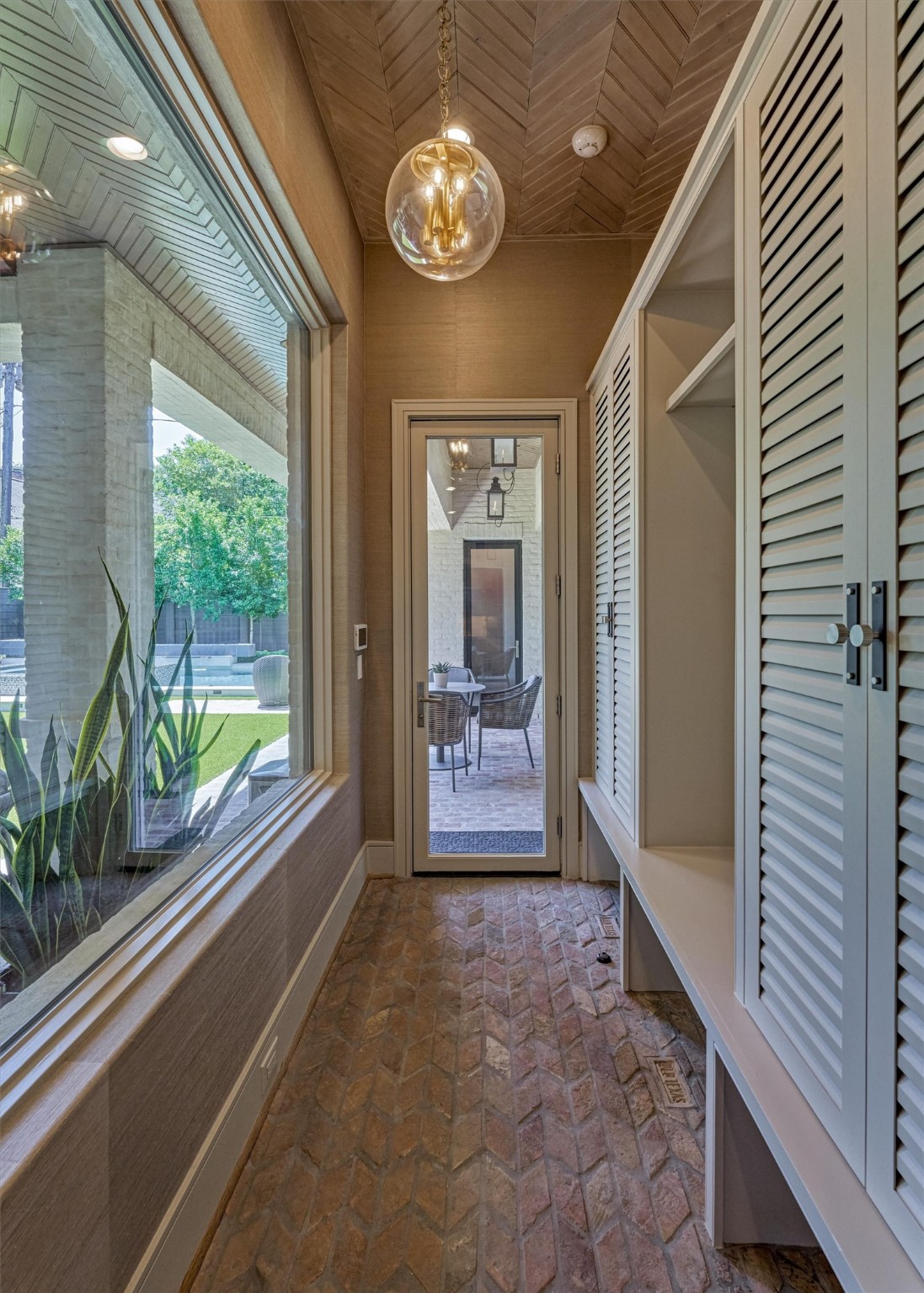 3637 Meadow Lake Lane , Houston, TX, 77027 | 67581125 | Realty Texas LLC