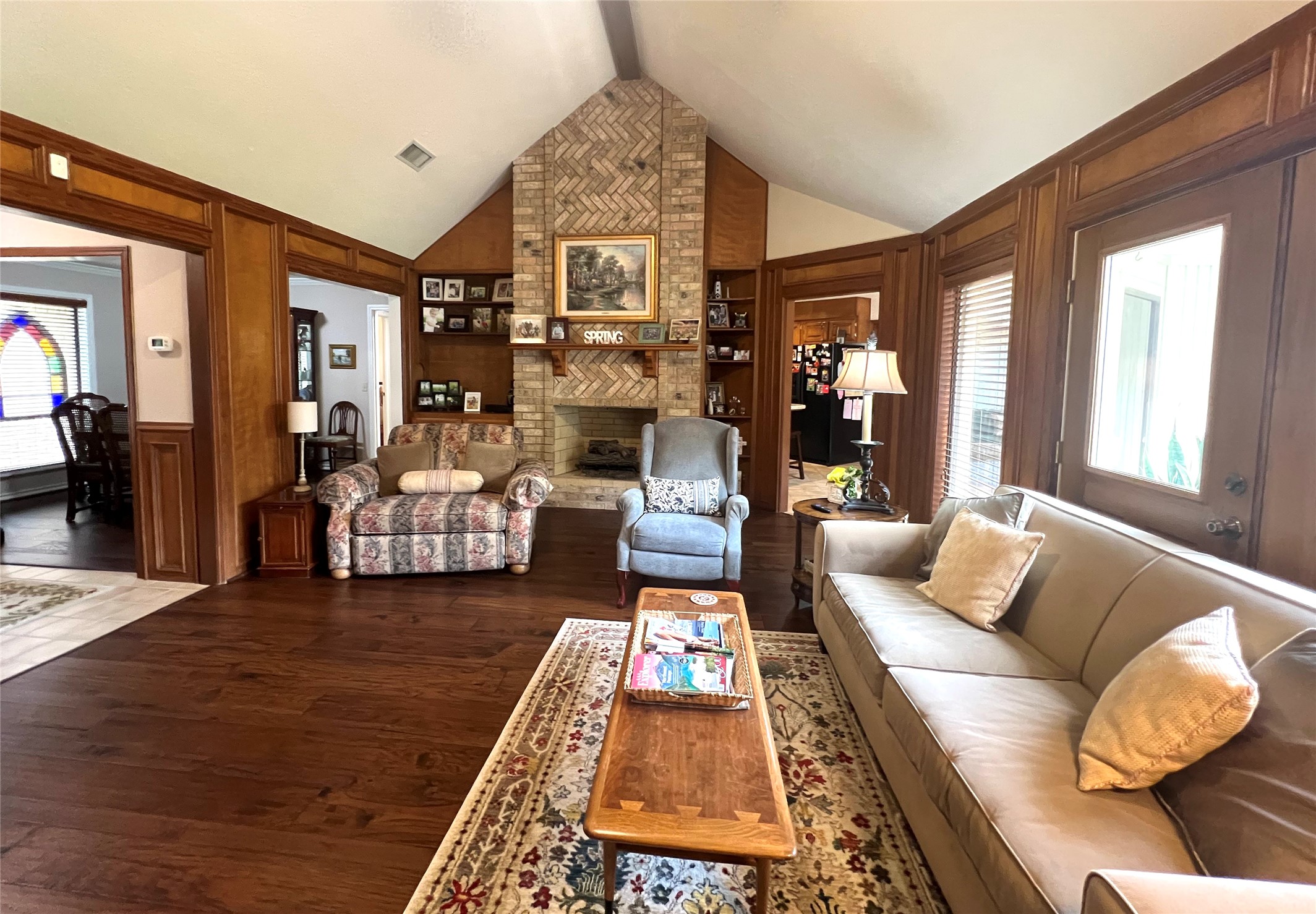 1210 Quail Hollow Drive , El Campo, TX, 77437 | 4880545 | Realty Texas LLC