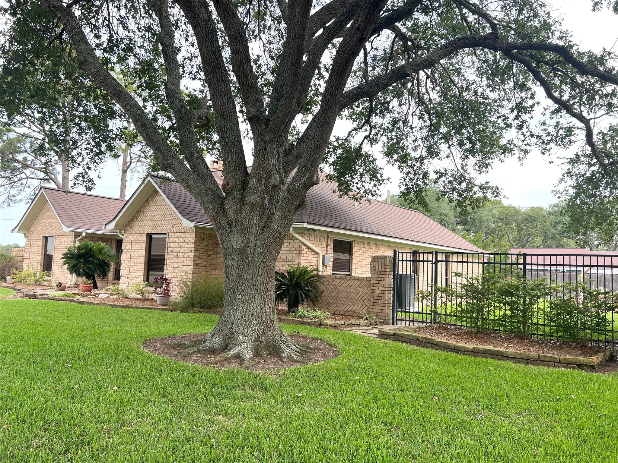 1210 Quail Hollow Drive , El Campo, TX, 77437 | 4880545 | Realty Texas LLC