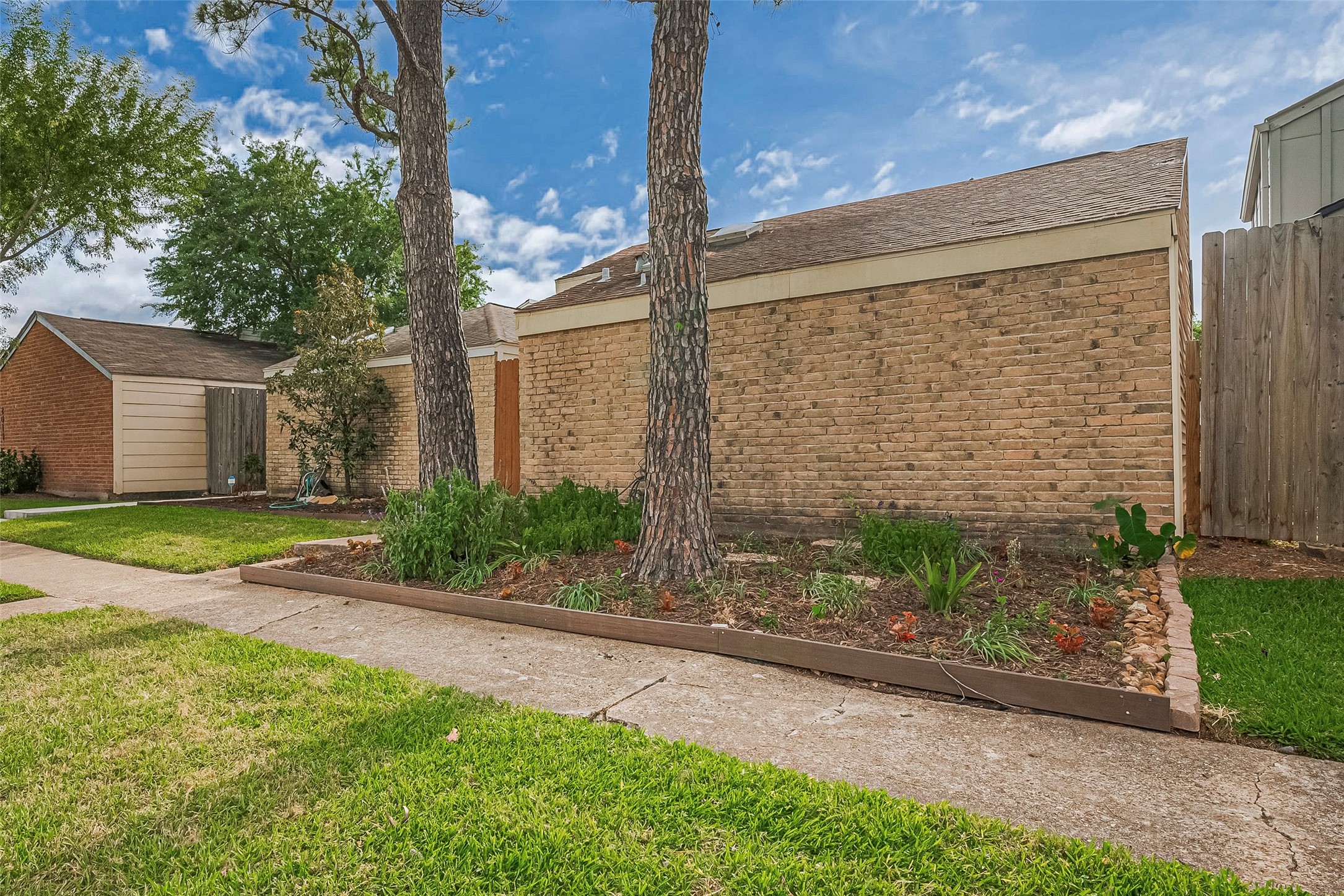 2023 Wilcrest Drive , Houston, TX, 77042 | 14919714 | Realty Texas LLC