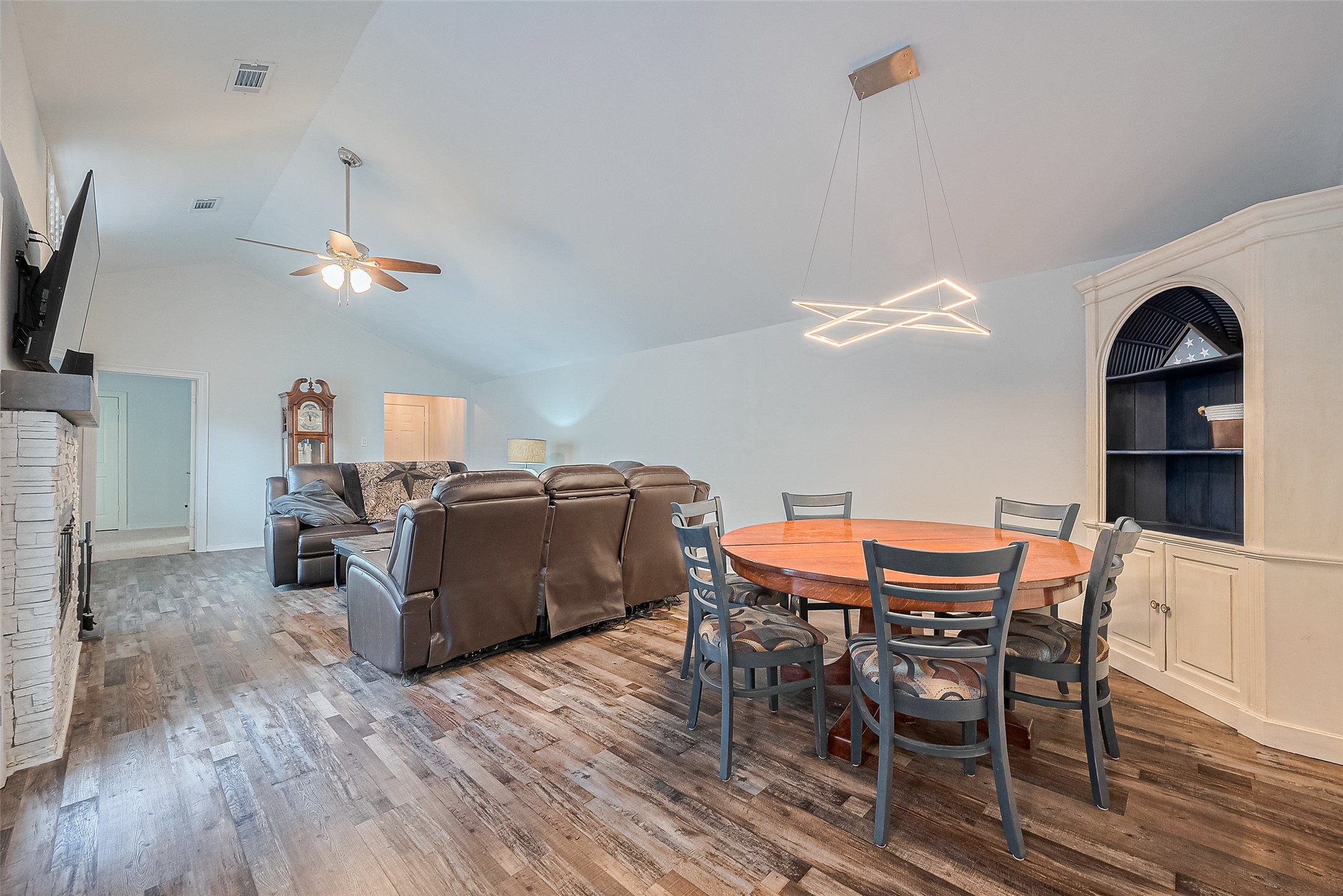 2023 Wilcrest Drive , Houston, TX, 77042 | 14919714 | Realty Texas LLC