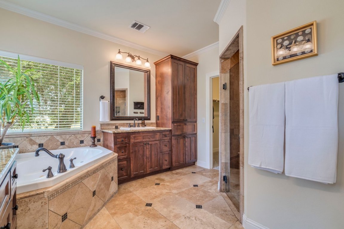 421 Huck Finn Trail , Dripping Springs, TX, 78620 | 8210777 | Realty Texas LLC