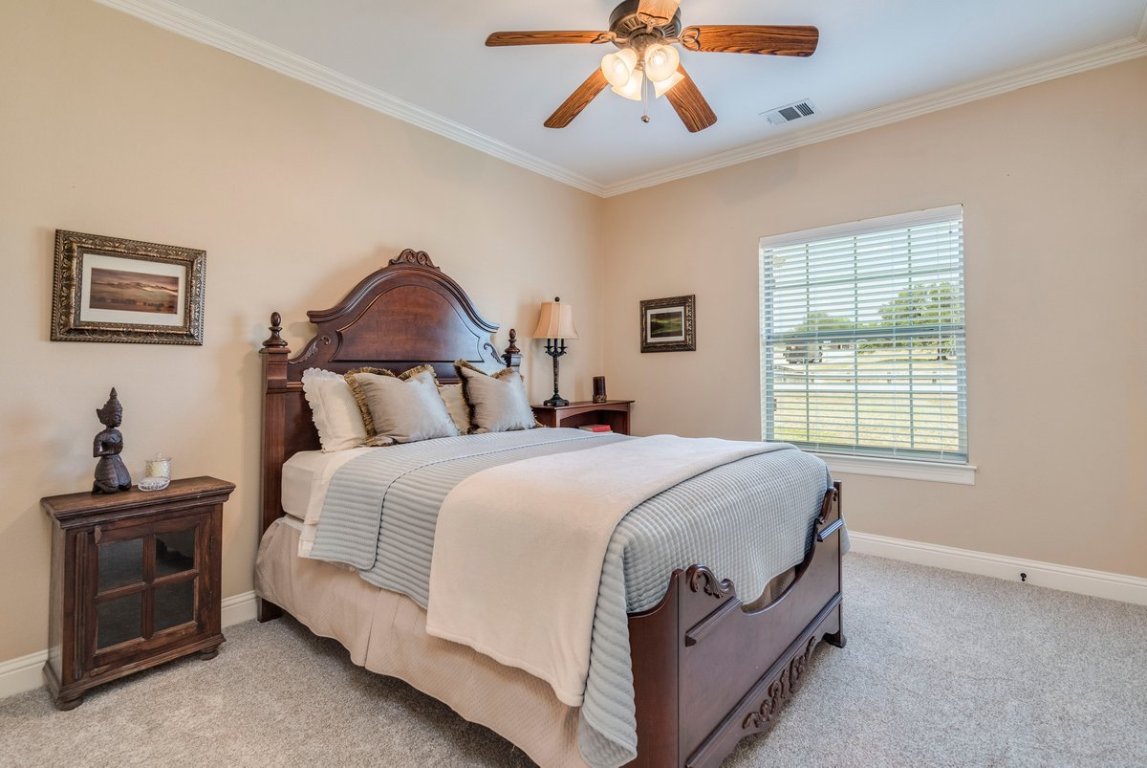 421 Huck Finn Trail , Dripping Springs, TX, 78620 | 8210777 | Realty Texas LLC