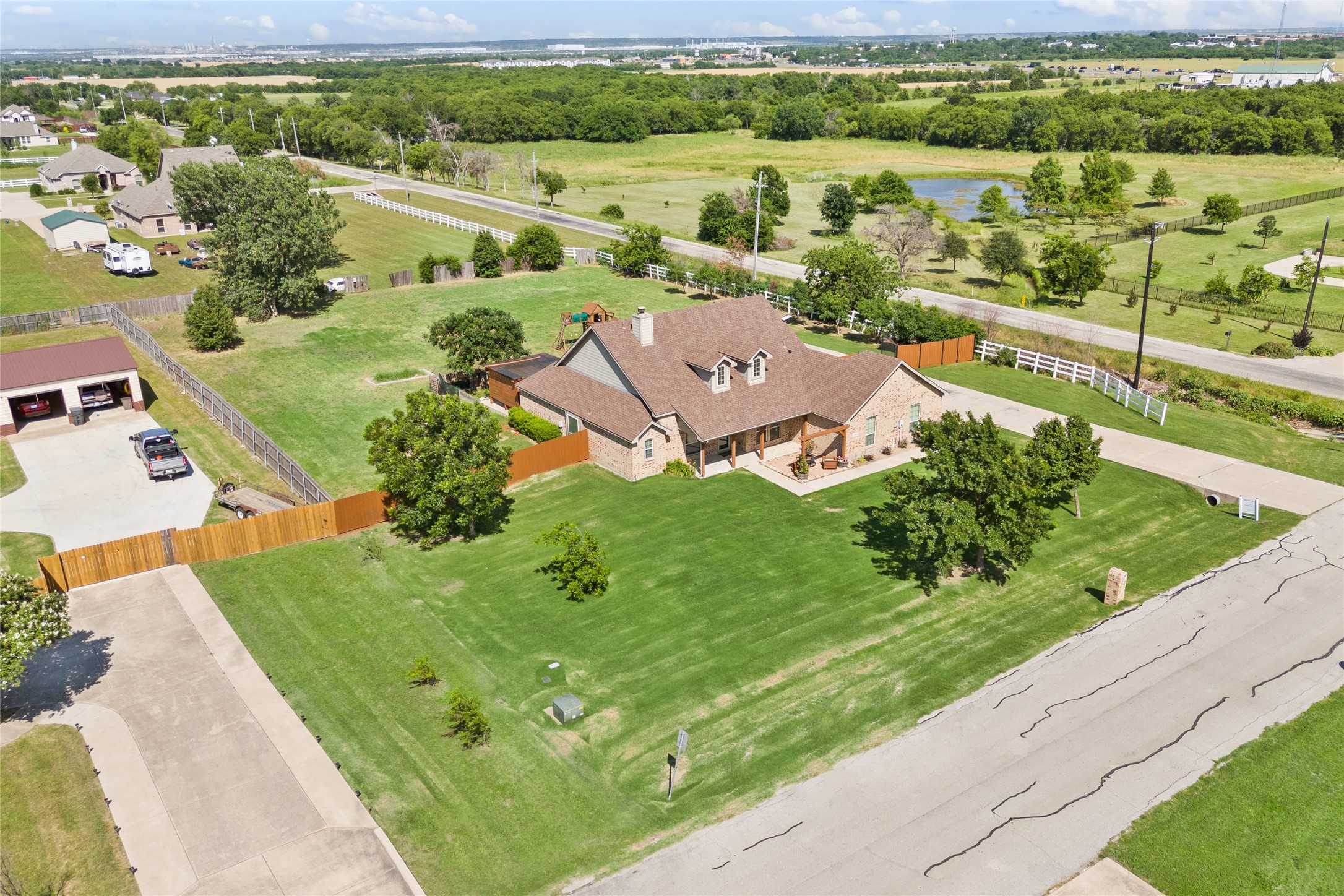 1000 Macadamia Street , Venus, TX, 76084 | 20945635 | Realty Texas LLC