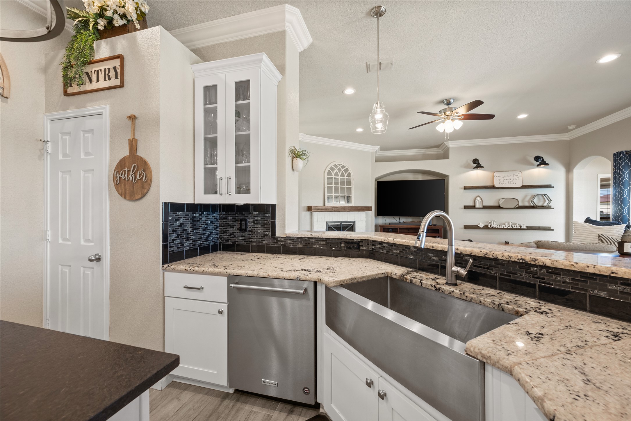 1000 Macadamia Street , Venus, TX, 76084 | 20945635 | Realty Texas LLC