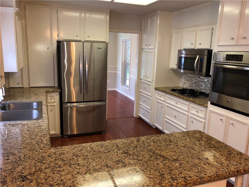 4903 Bay Oaks Court, College Station, TX, 77845 | 25006223 | Realty Texas LLC