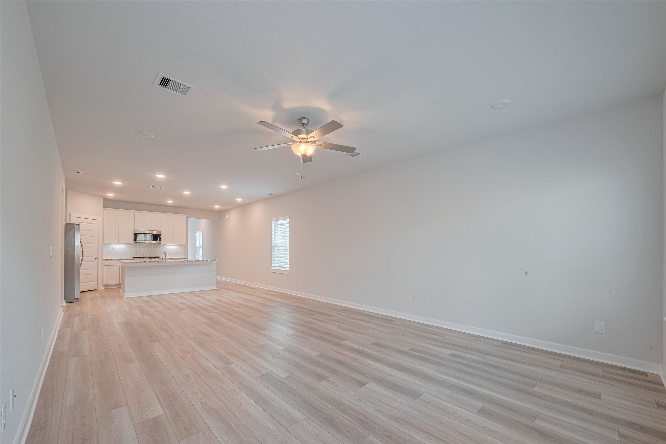8438 Sweet Cherry Lane , Magnolia, TX, 77354 | 72236296 | Realty Texas LLC