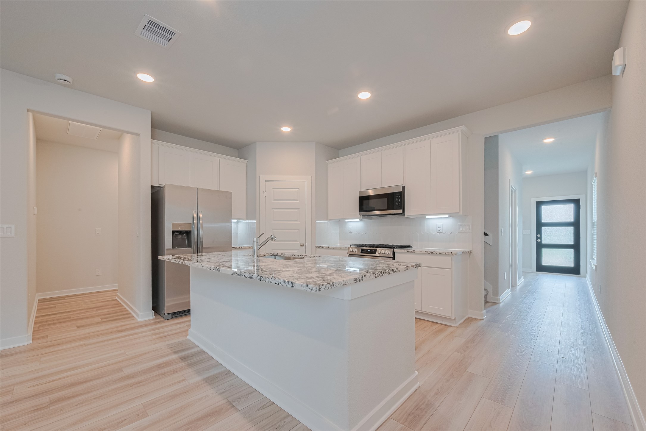 8438 Sweet Cherry Lane , Magnolia, TX, 77354 | 72236296 | Realty Texas LLC