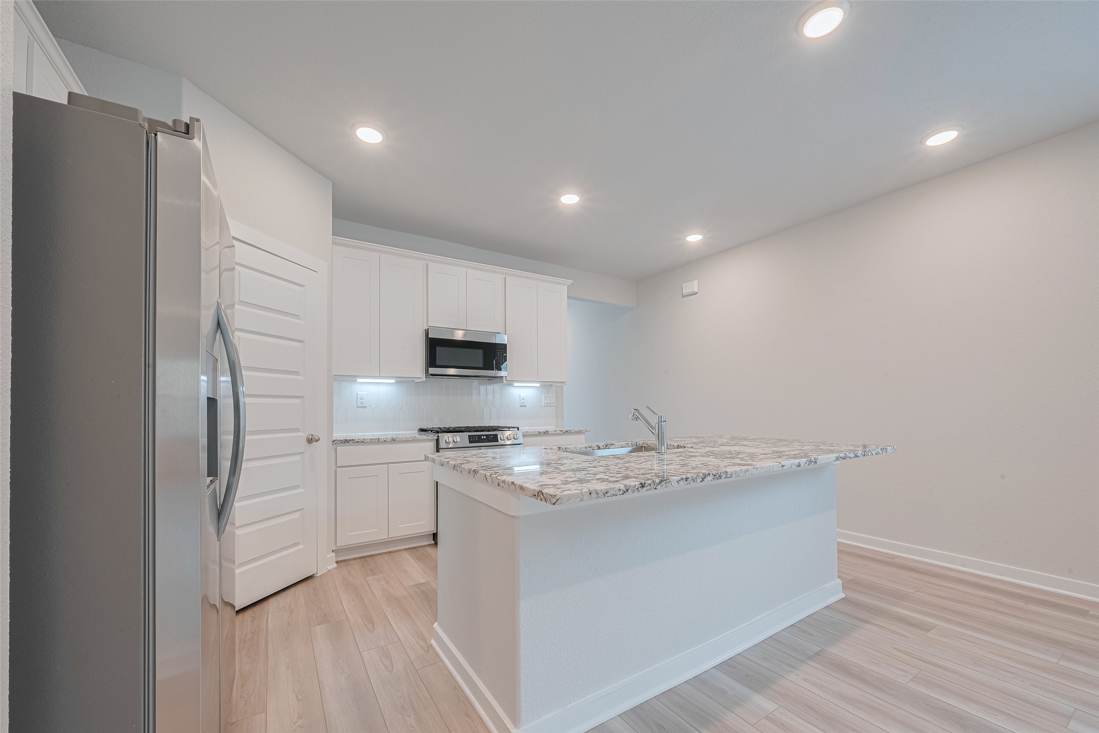 8438 Sweet Cherry Lane , Magnolia, TX, 77354 | 72236296 | Realty Texas LLC