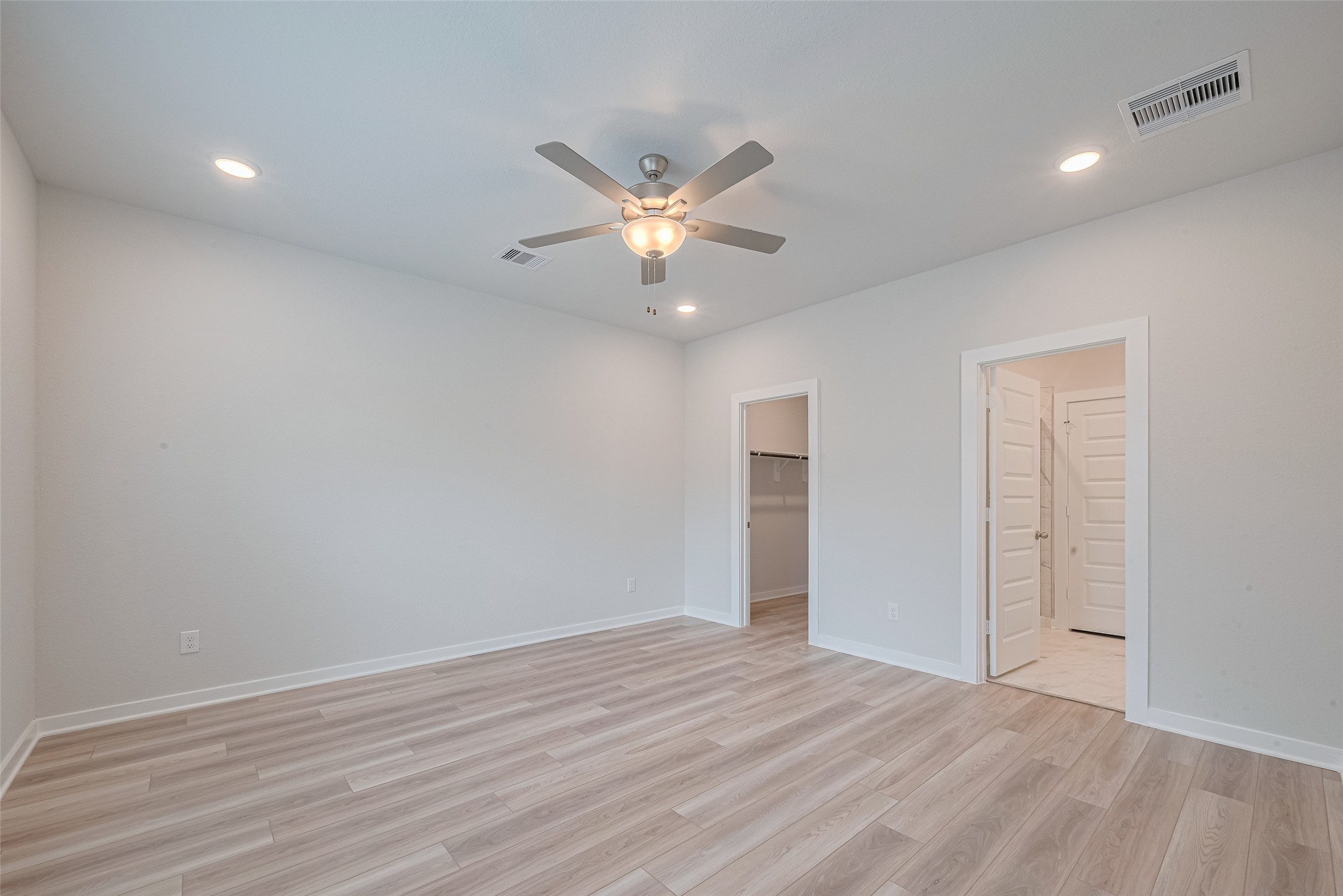 8438 Sweet Cherry Lane , Magnolia, TX, 77354 | 72236296 | Realty Texas LLC