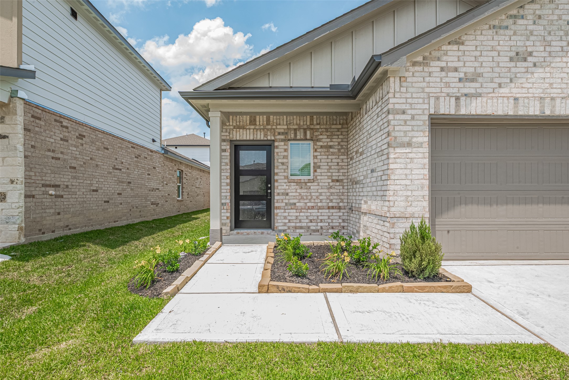 8438 Sweet Cherry Lane , Magnolia, TX, 77354 | 72236296 | Realty Texas LLC