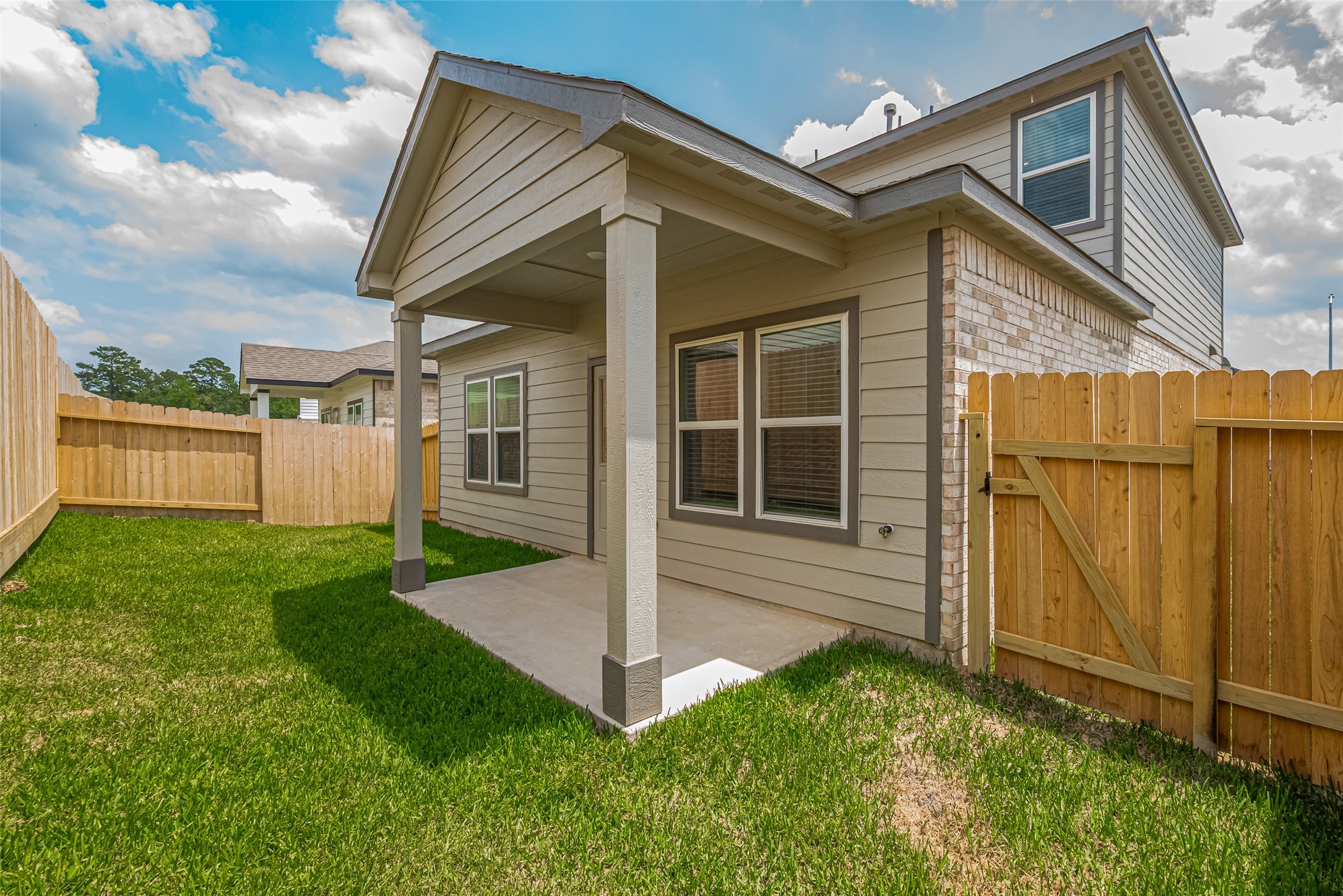 8438 Sweet Cherry Lane , Magnolia, TX, 77354 | 72236296 | Realty Texas LLC