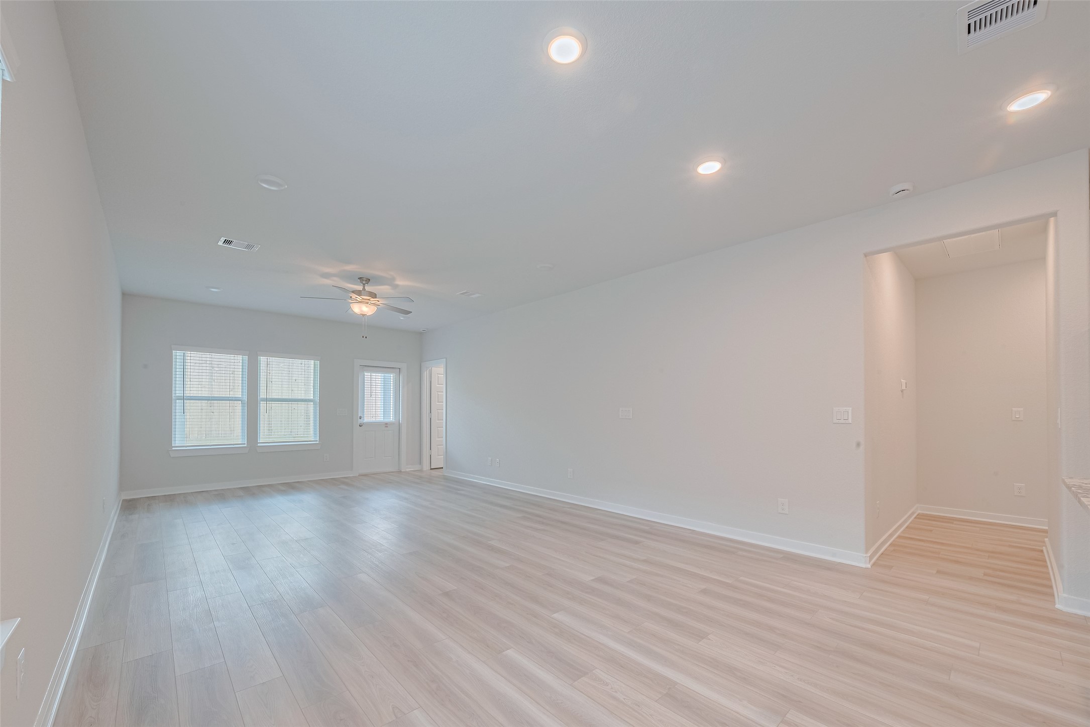 8438 Sweet Cherry Lane , Magnolia, TX, 77354 | 72236296 | Realty Texas LLC