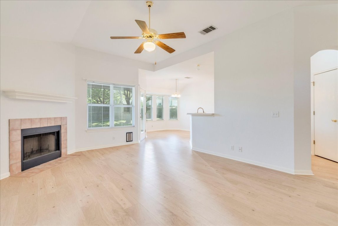 117 Spillway Drive , Kyle, TX, 78640 | 1055804 | Realty Texas LLC