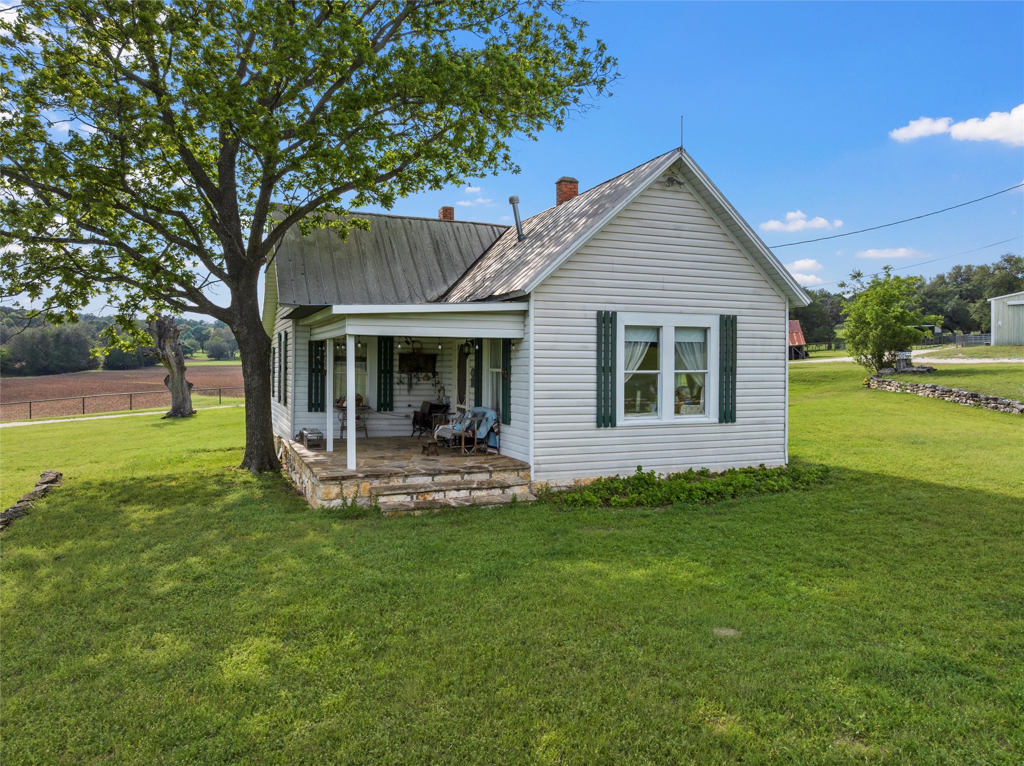 614 County Road 4165 , Cranfills Gap, TX, 76637 | 20947825 | Realty Texas LLC