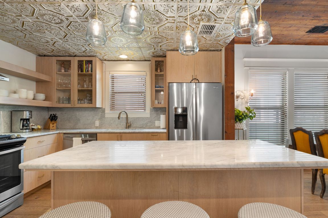1307 E 2nd Street , Austin, TX, 78702 | 9050707 | Realty Texas LLC