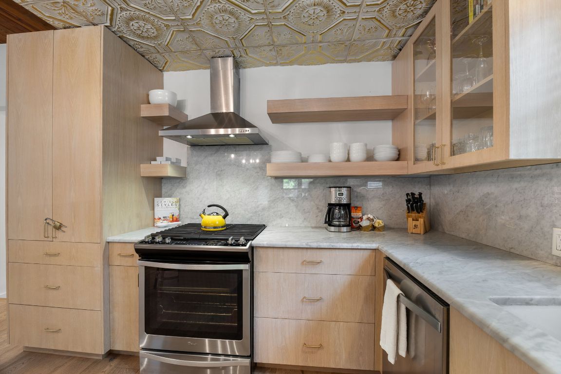 1307 E 2nd Street , Austin, TX, 78702 | 9050707 | Realty Texas LLC