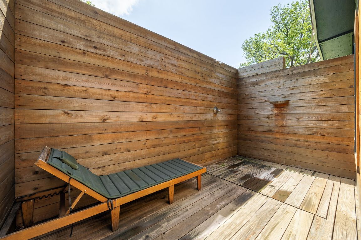 1307 E 2nd Street , Austin, TX, 78702 | 9050707 | Realty Texas LLC