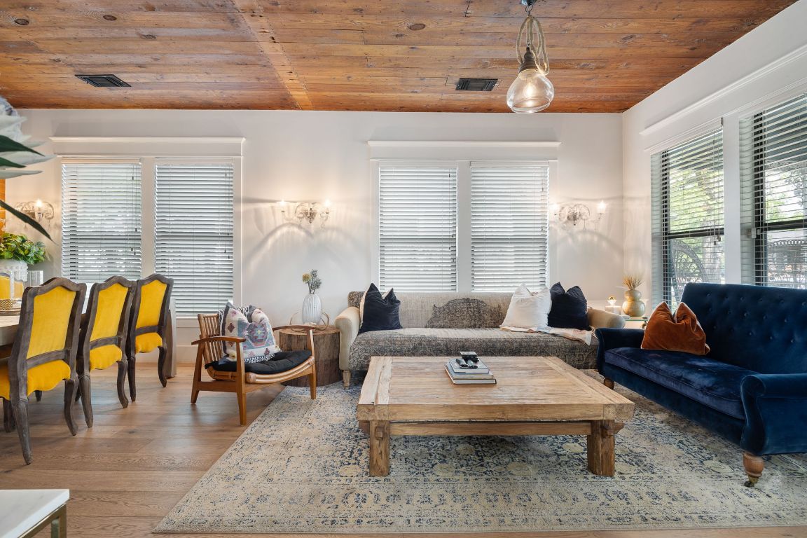 1307 E 2nd Street , Austin, TX, 78702 | 9050707 | Realty Texas LLC