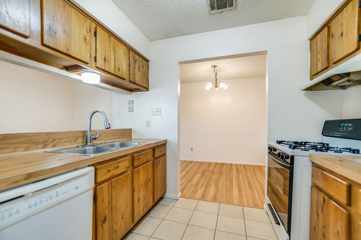 11948 Sunhillow Bend B, Austin, TX, 78758 | 1521195 | Realty Texas LLC