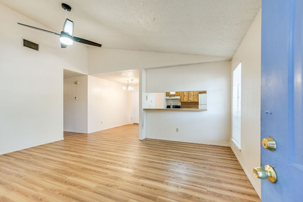 11948 Sunhillow Bend B, Austin, TX, 78758 | 1521195 | Realty Texas LLC