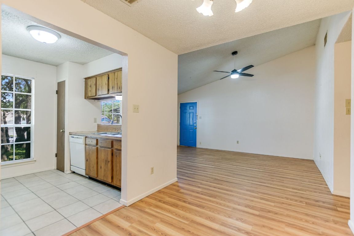11948 Sunhillow Bend B, Austin, TX, 78758 | 1521195 | Realty Texas LLC