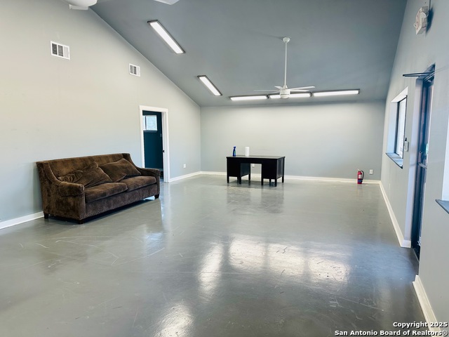 212 Rosewood , Universal City, TX, 78148 | 5261181 | Realty Texas LLC