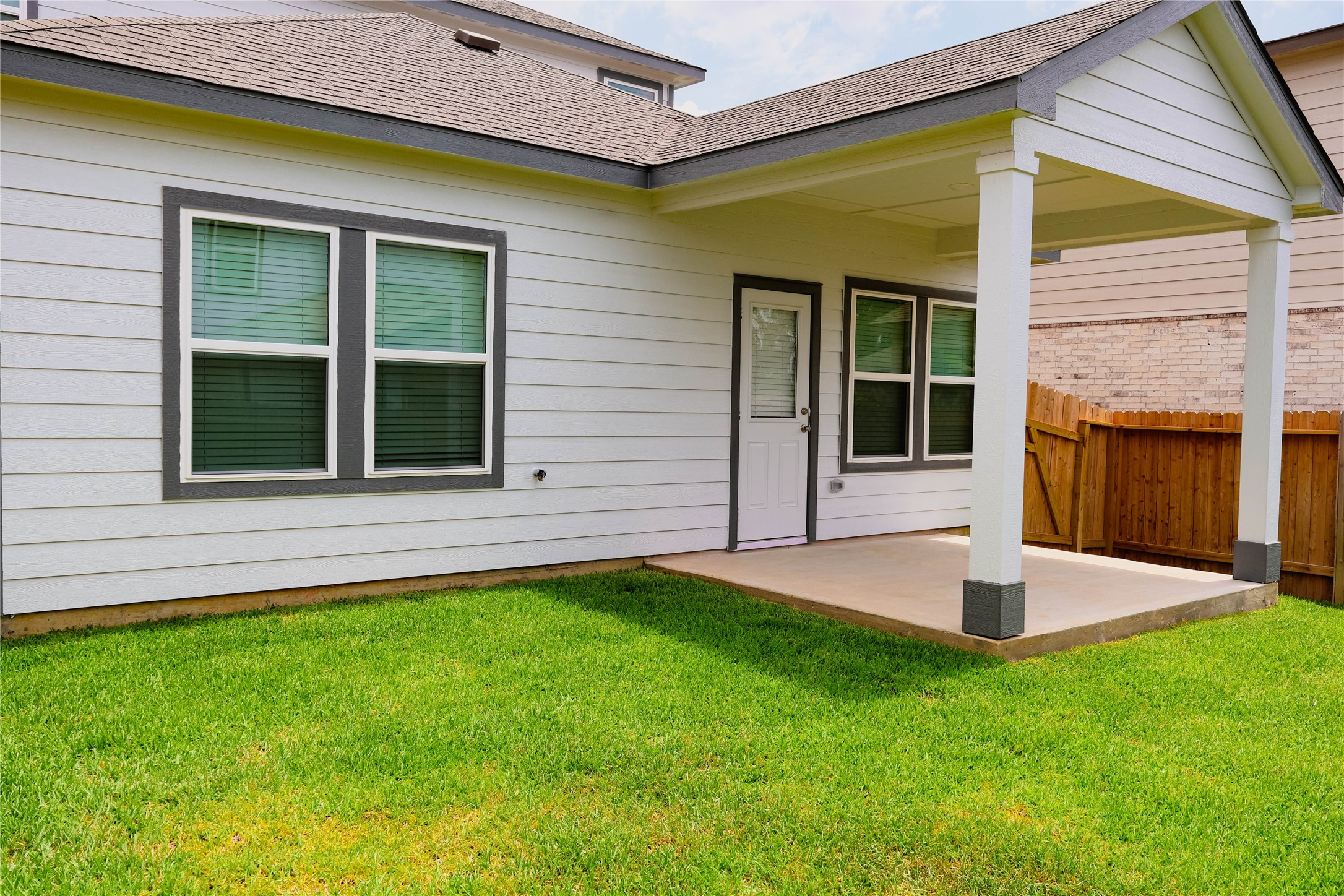 8415 Sweet Cherry Lane , Magnolia, TX, 77354 | 47889820 | Realty Texas LLC