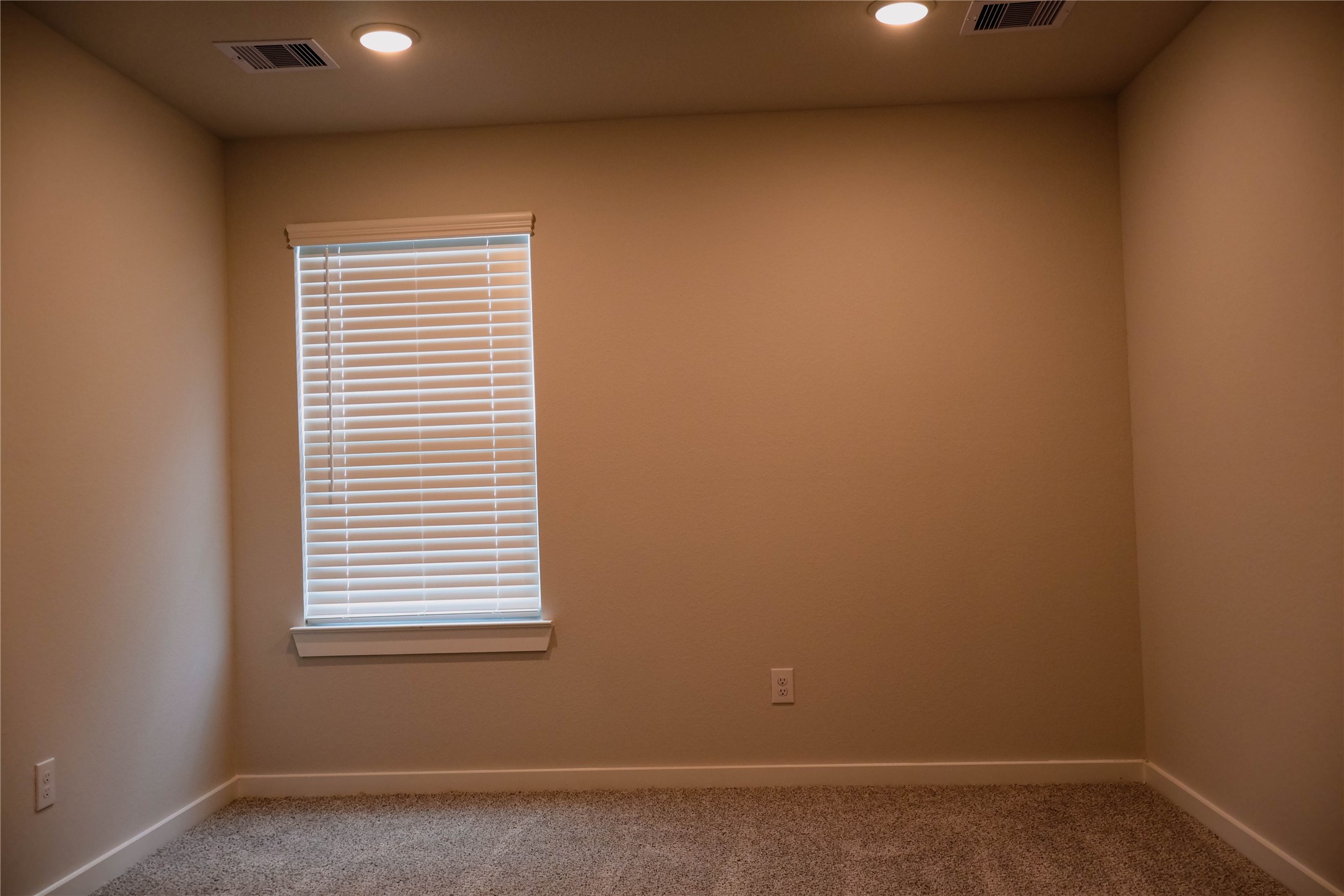 8415 Sweet Cherry Lane , Magnolia, TX, 77354 | 47889820 | Realty Texas LLC