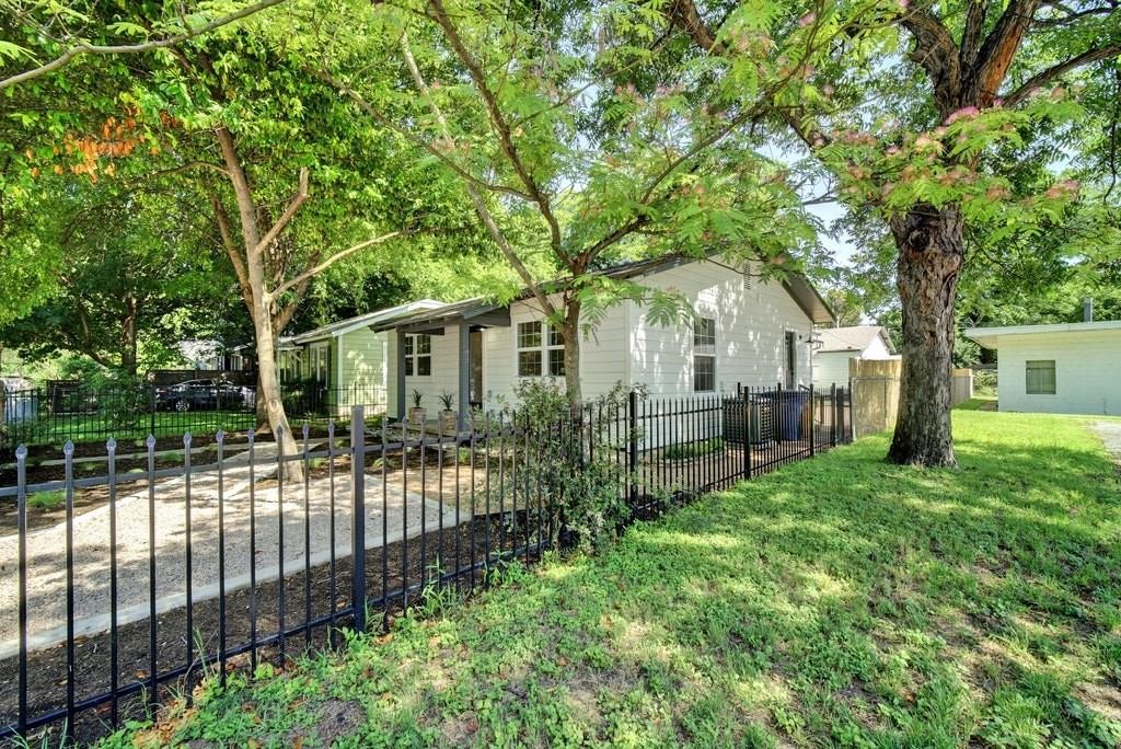 1714 Canterbury Street , Austin, TX, 78702 | 3737780 | Realty Texas LLC