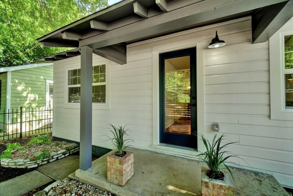 1714 Canterbury Street , Austin, TX, 78702 | 3737780 | Realty Texas LLC