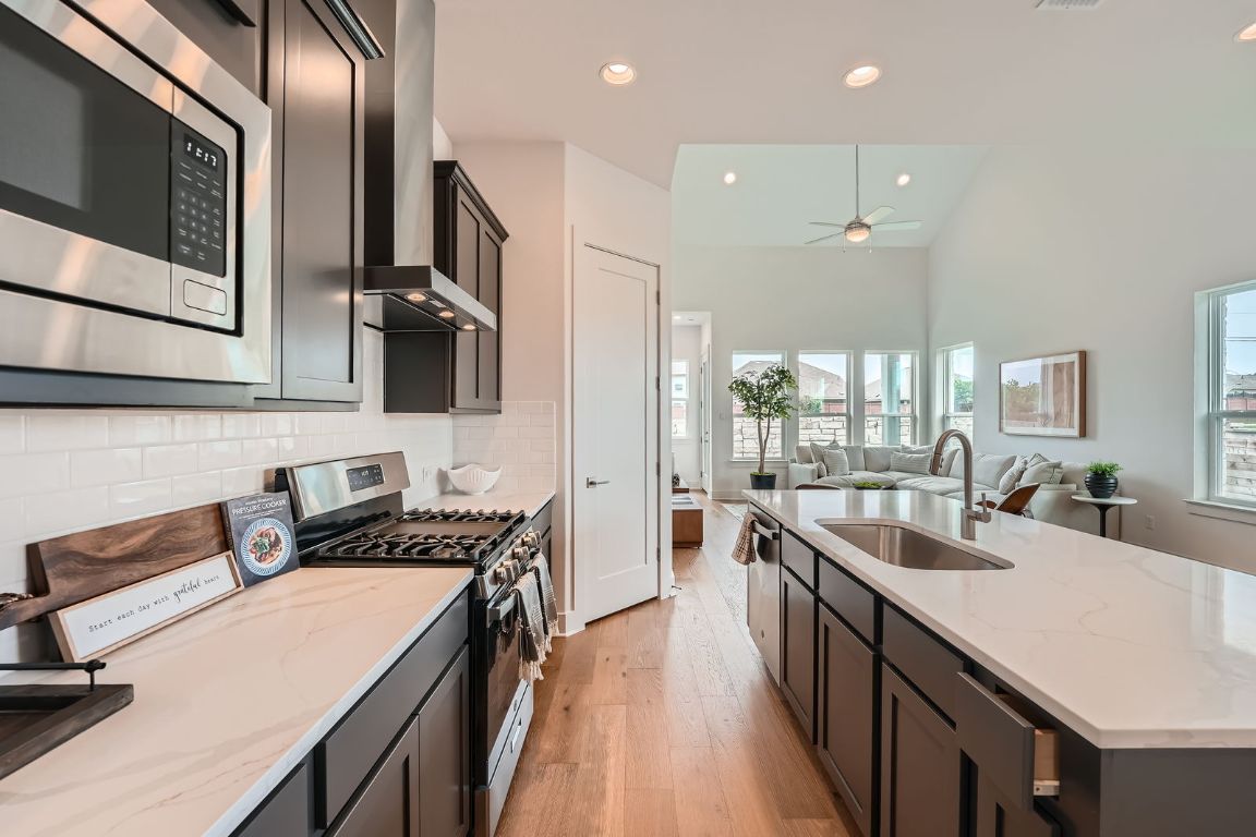 1531 N Red Bud Lane 34 , Round Rock, TX, 78665 | 9996885 | Realty Texas LLC