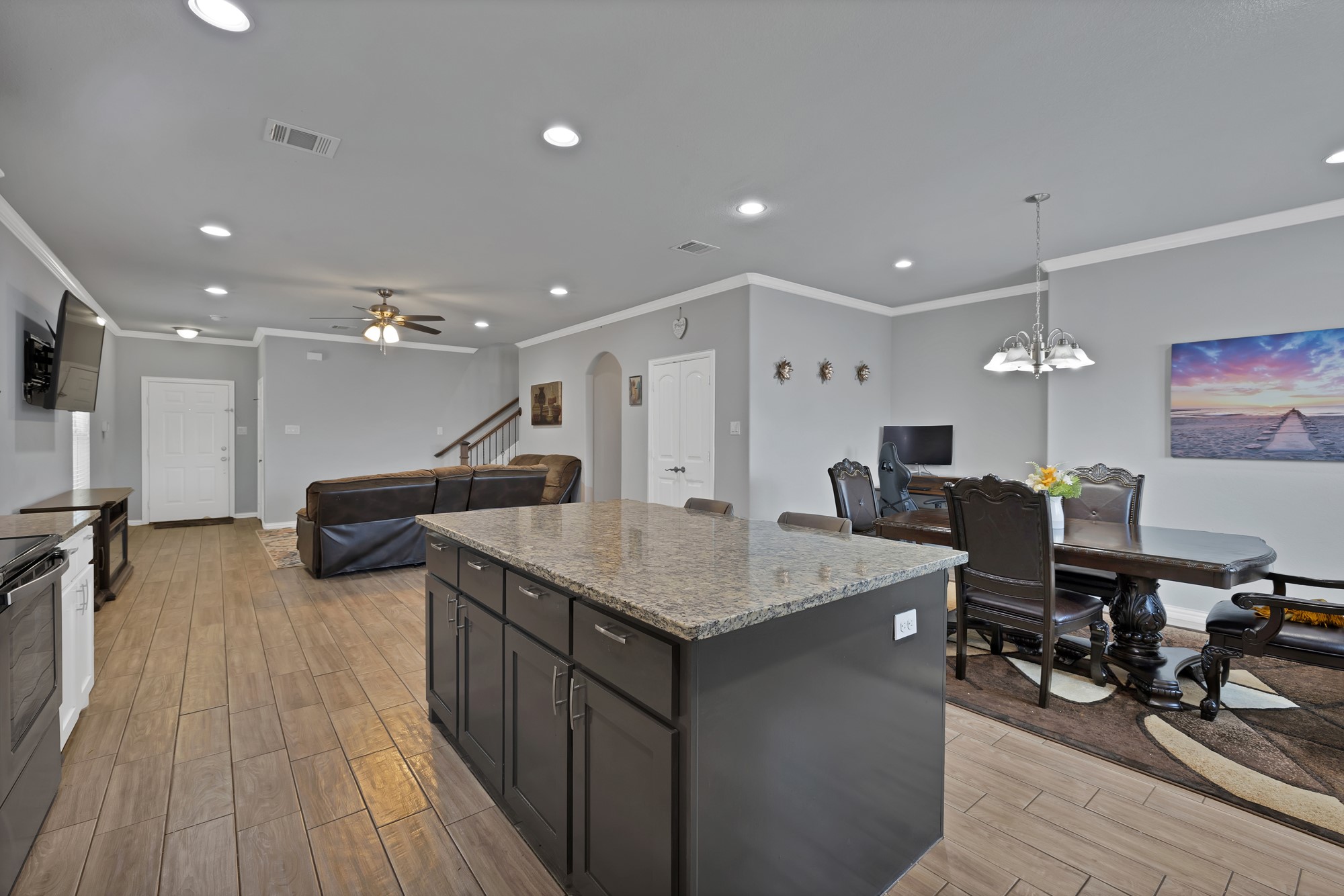 3003 Casa Bella Drive , Arlington, TX, 76010 | 20946801 | Realty Texas LLC