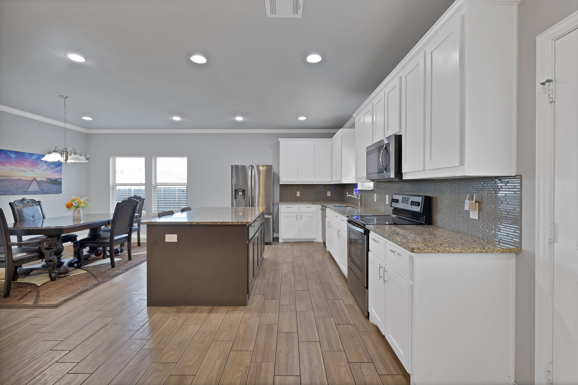 3003 Casa Bella Drive , Arlington, TX, 76010 | 20946801 | Realty Texas LLC