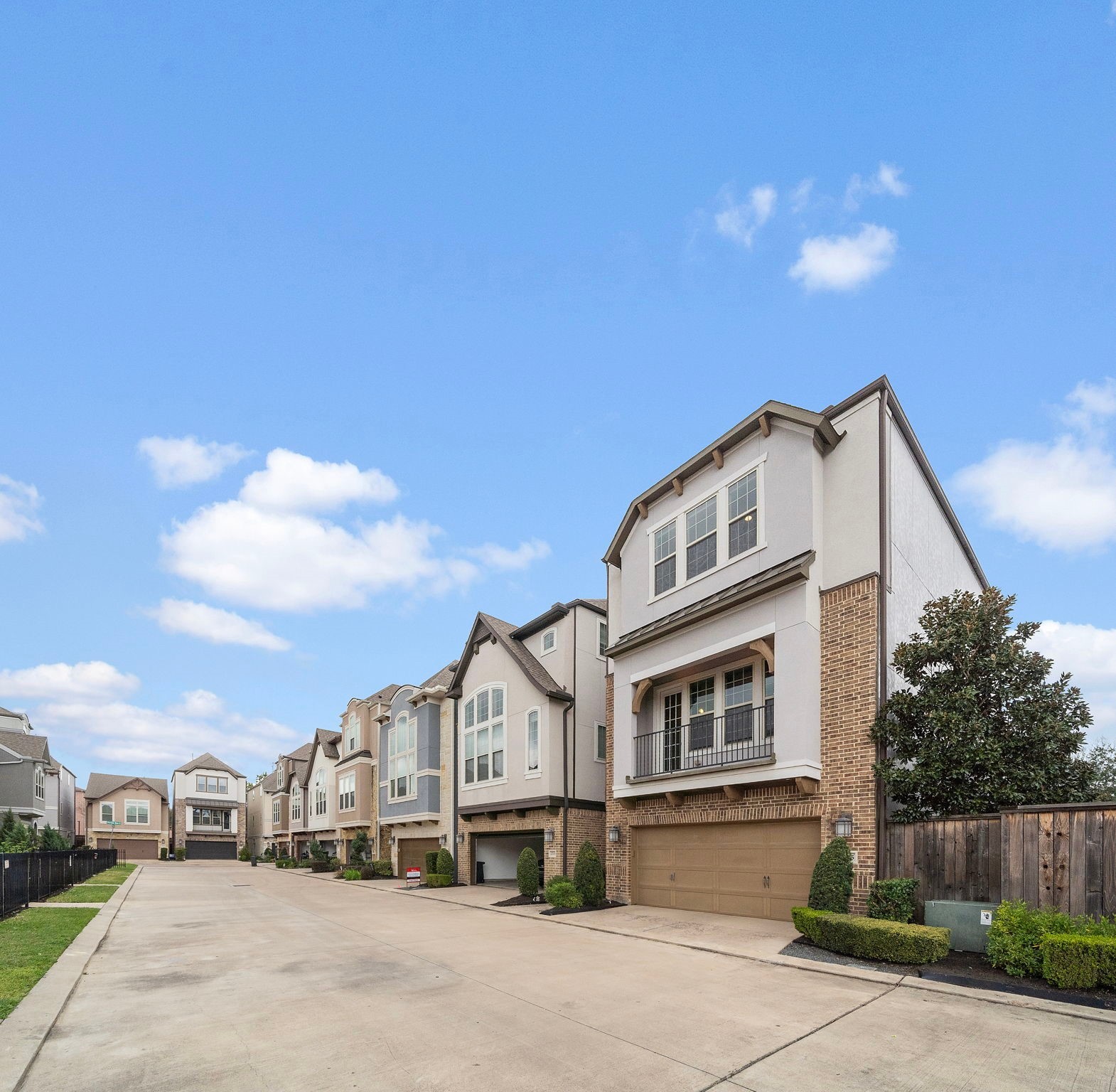 2715 Strathwood Lane , Houston, TX, 77082 | 16379460 | Realty Texas LLC