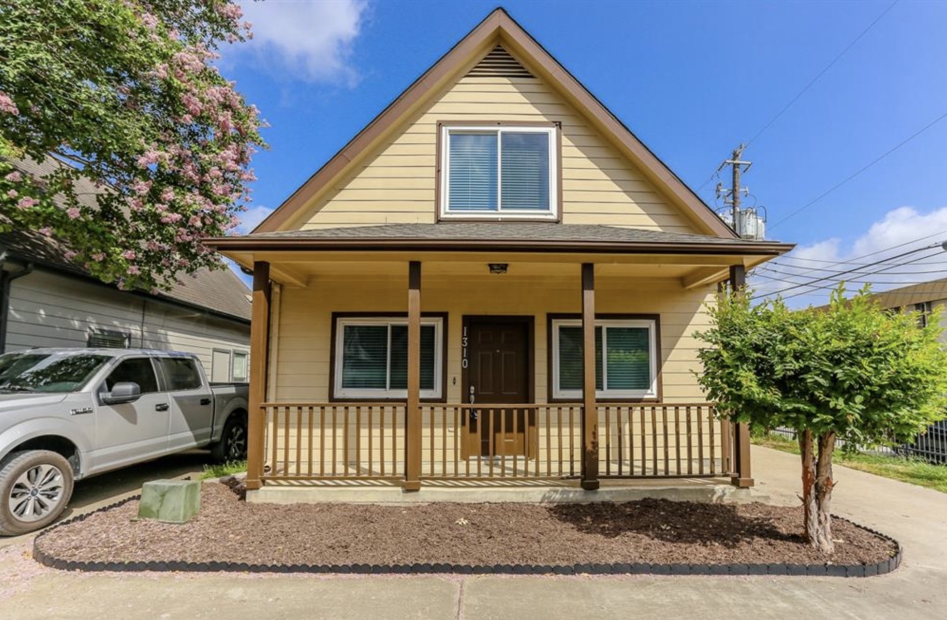 1310 Dennis Street , Houston, TX, 77004 | 28819556 | Realty Texas LLC