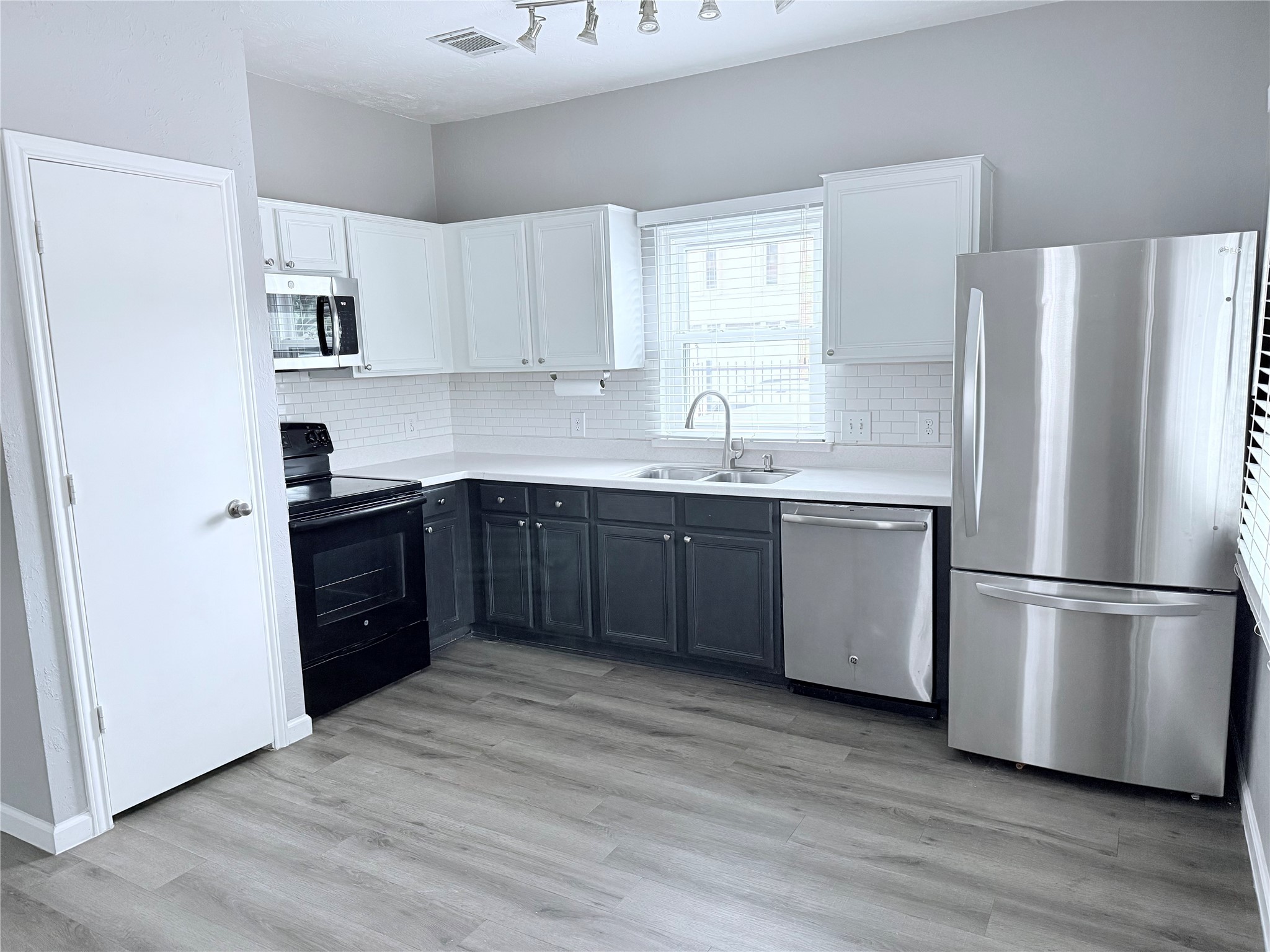 1310 Dennis Street , Houston, TX, 77004 | 28819556 | Realty Texas LLC